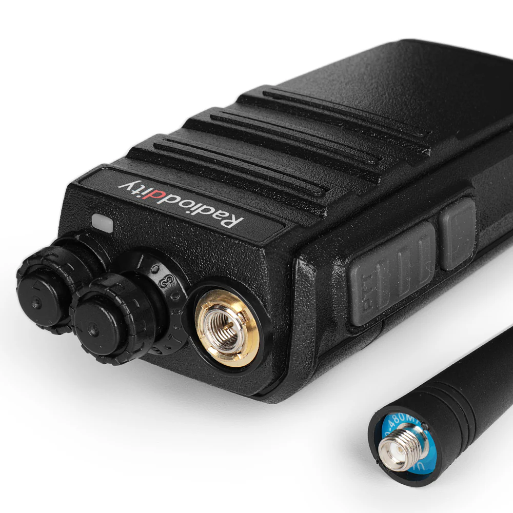 Radioddity GA-2S UHF Radio | VOX | Squelch | with 6-Way Charger Station [6 Pack+Cable] - Image 6